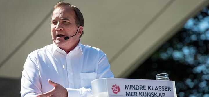 Bildtext: Så här såg det ut när Stefan Löfven talade i Almedalen 2013, i år väljer han bort politikerveckan för att besöka orter runt om i landet.