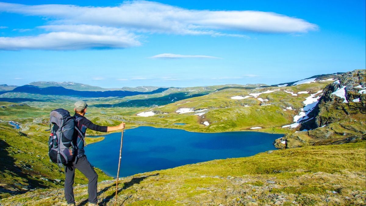 Så packar du rätt till första fjällvandringen