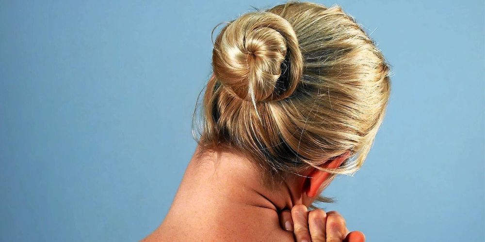 Smärtsyndromet fibromyalgi innebär långvarig smärta i nacken och flera delar av kroppen.