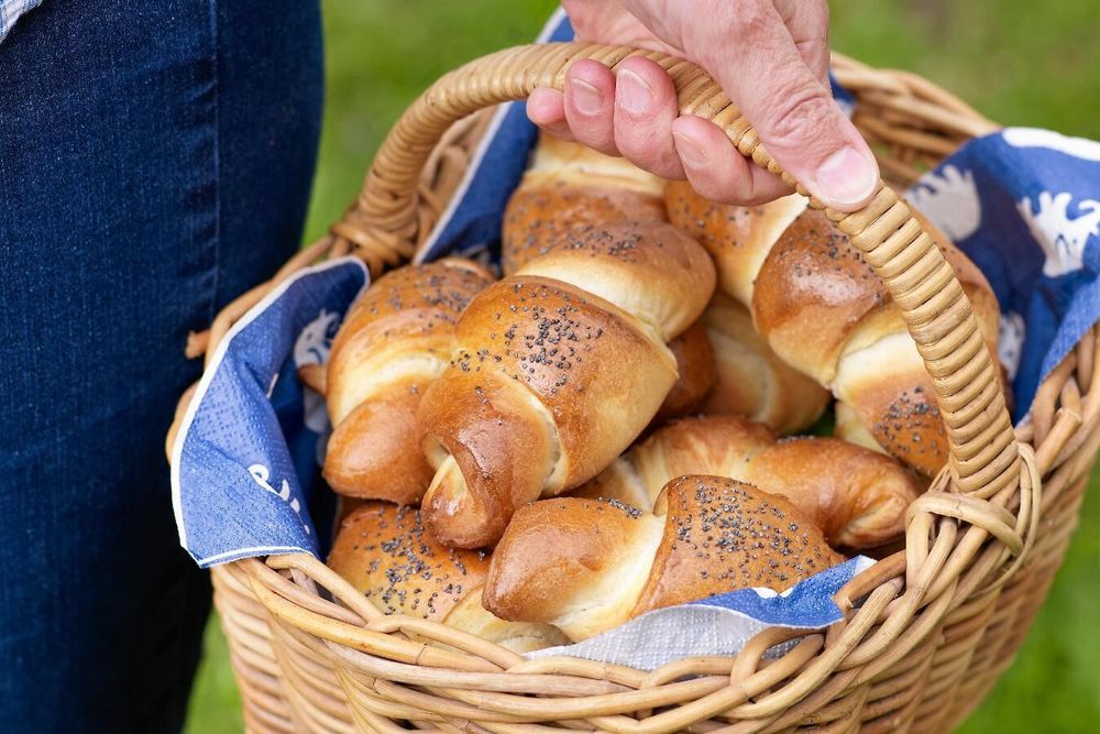 Välfyllda skink- och ostgifflar är som en hel måltid.