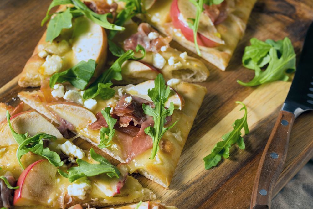Pizza med äpple i stället för ananas! Mums!