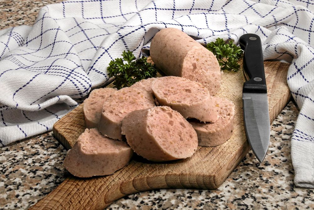 Fläskkorv du gör själv smakar underbart gott.
