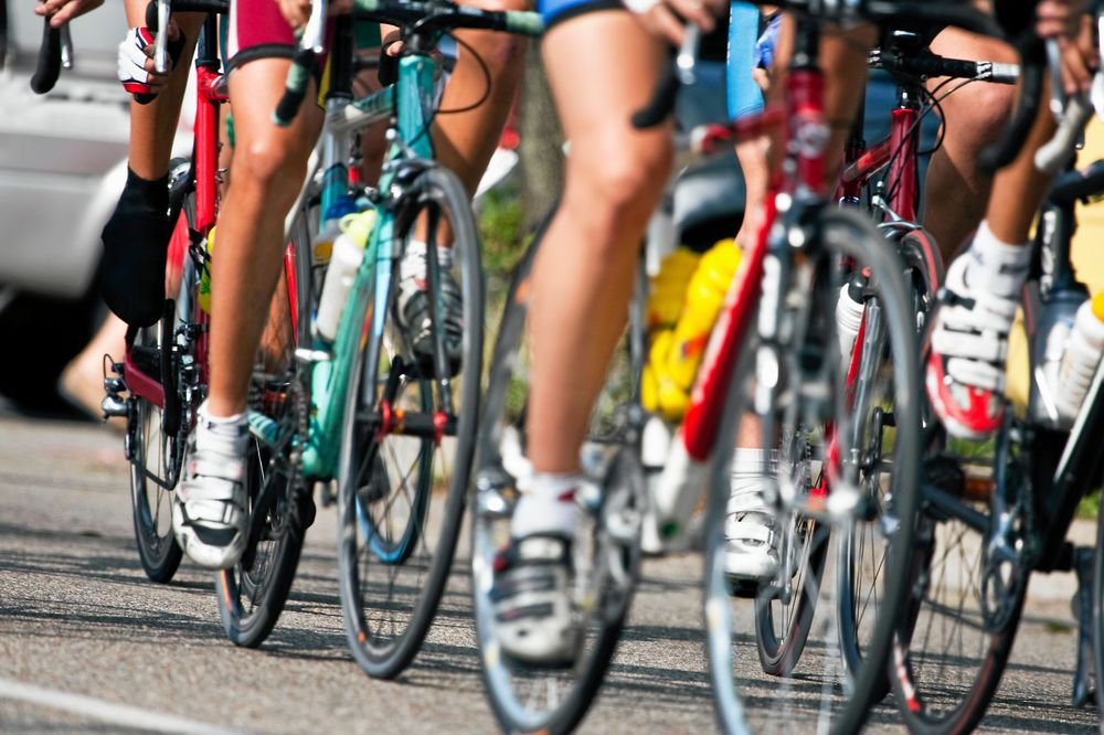 Region Dalarna rekommenderar att folk att bära heltäckande kläder under Cykelvasan som skydd mot smittade mygg.