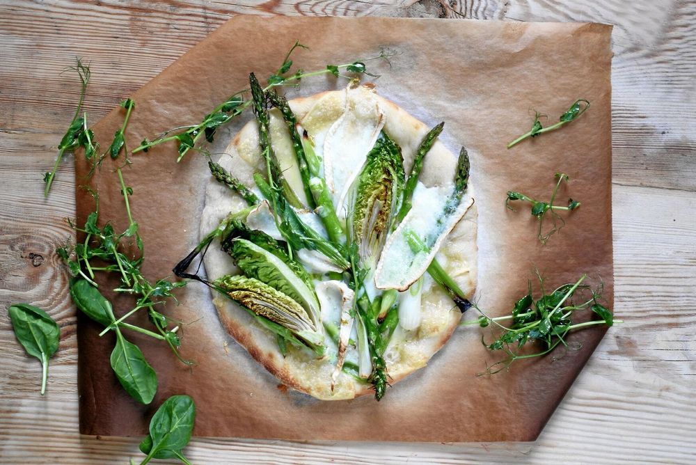 Tarte flambée är en busenkel fransk specialitet.