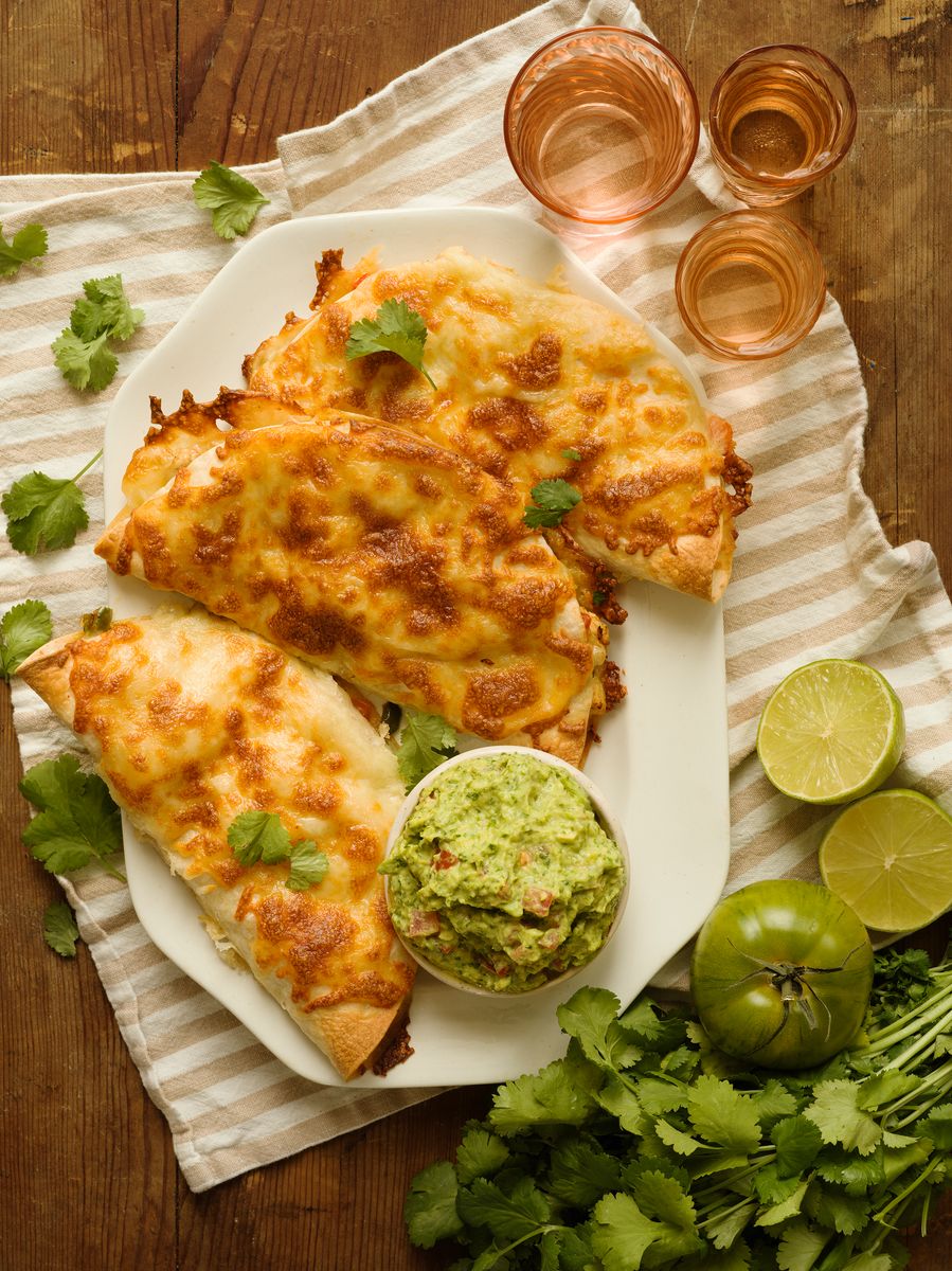Gratinerade kycklingquesadillas