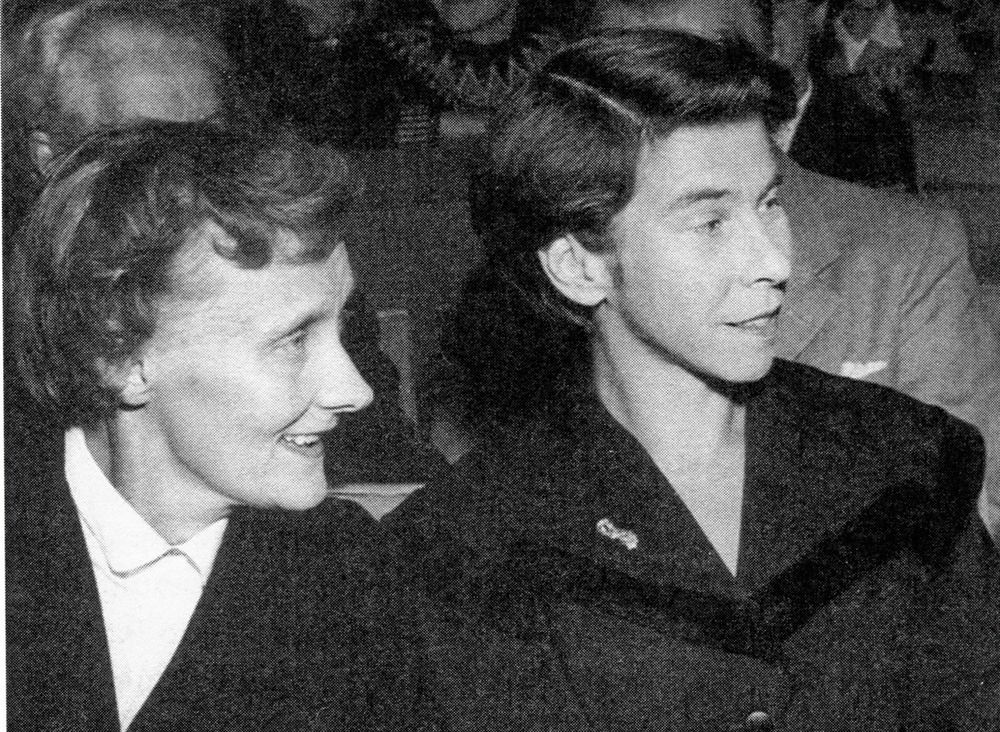 Två giganter. Astrid Lindgren och Tove Jansson 1958.