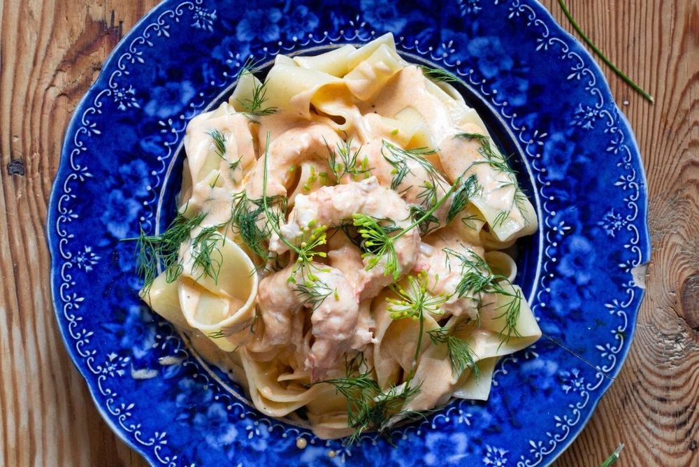 Pasta lyfter verkligen i denna omgivning.