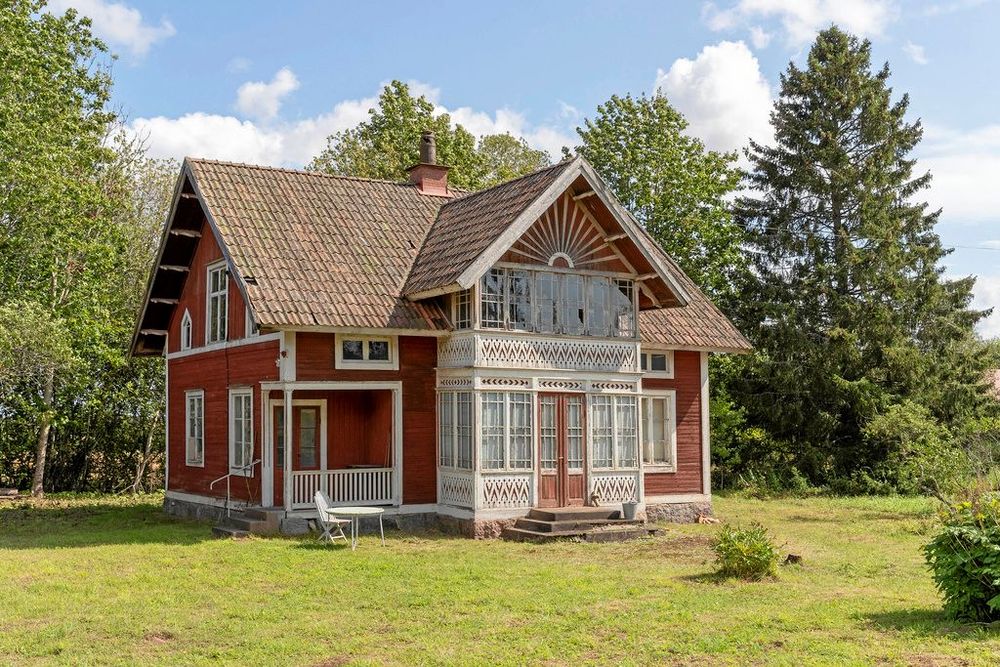 En riktig lantdröm efter viss renovering!