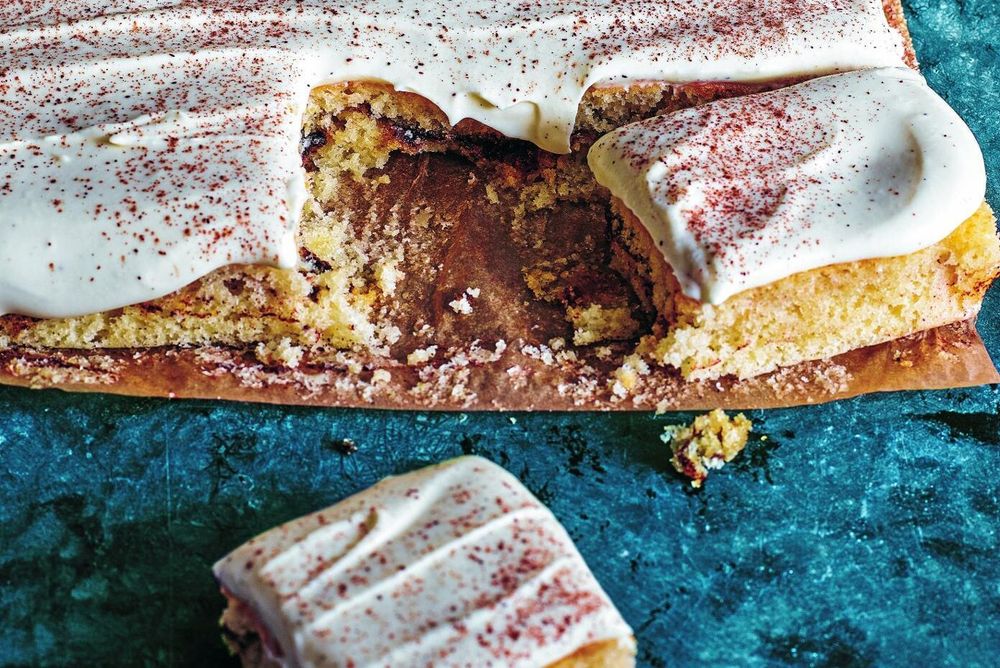 Kanelbullesockerkaka i långpanna – smart, snabbt, smarrigt!