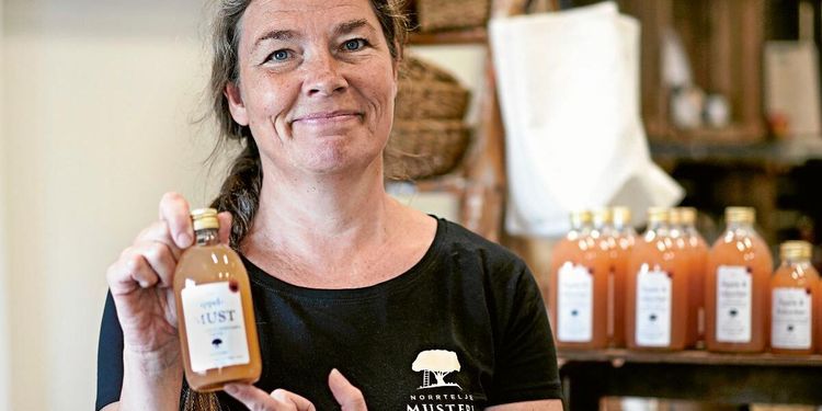 Katarina sa upp sig och blev äppeldrottning