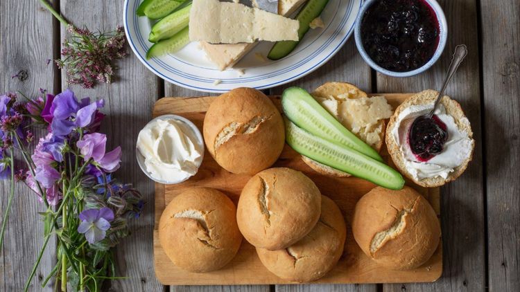 Smöriga sommarscones – frukostens godaste