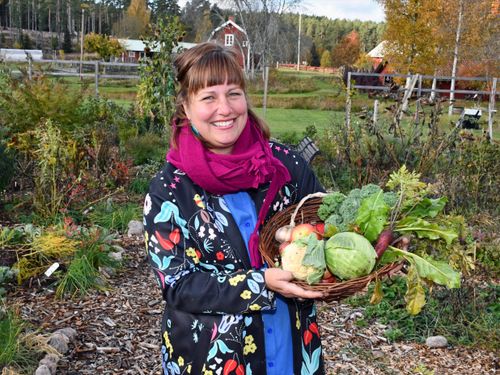 Hos Linda pågår odlingen hela året